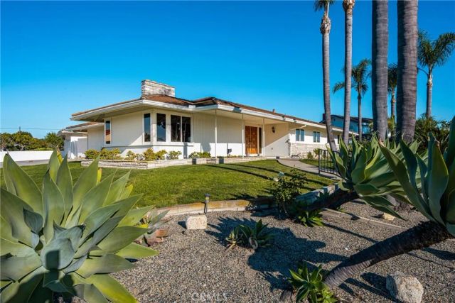 13614 Dall Lane, North Tustin, CA 92705