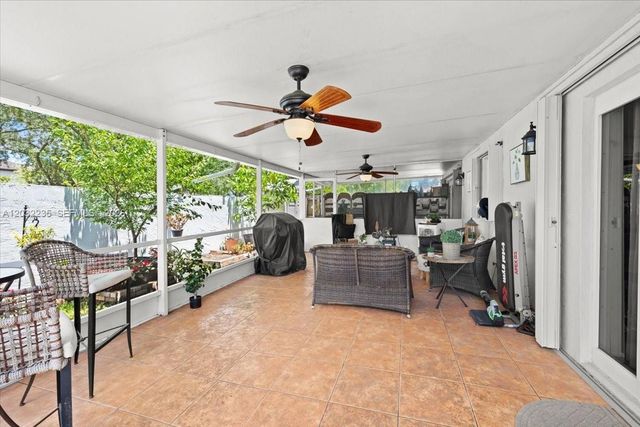 19291 NW 90th Court, Hialeah, FL 33018