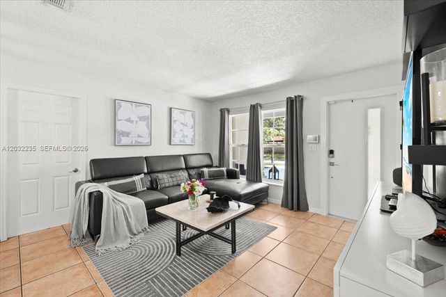 19291 NW 90th Court, Hialeah, FL 33018