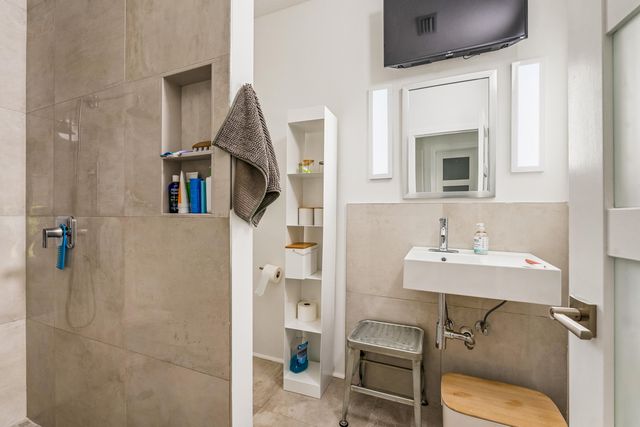 649 E Causeway Boulevard, Vero Beach, FL 32963