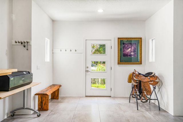 649 E Causeway Boulevard, Vero Beach, FL 32963