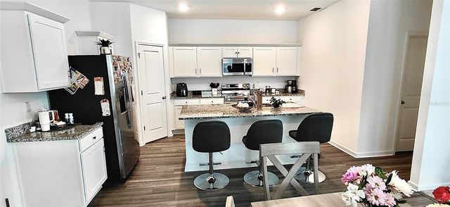 38457 HONEYSUCKLE DRIVE, Dade City, FL 33525