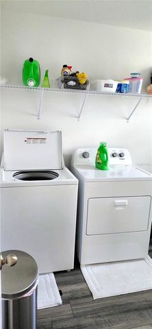 38457 HONEYSUCKLE DRIVE, Dade City, FL 33525