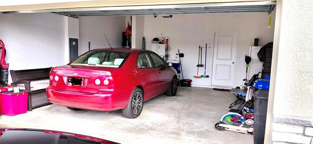 38457 HONEYSUCKLE DRIVE, Dade City, FL 33525