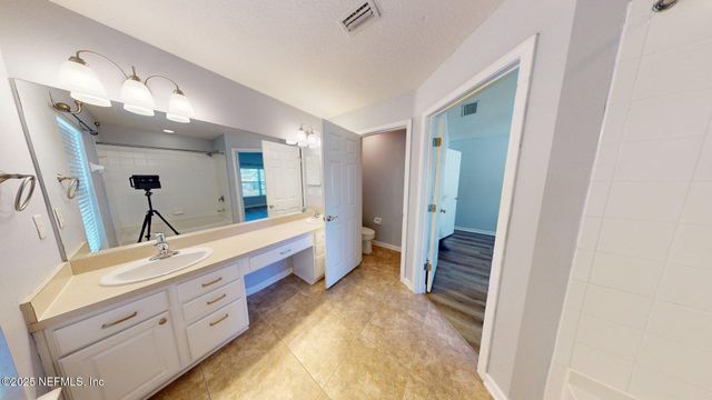 13494 STONE POND Drive, Jacksonville, FL 32224