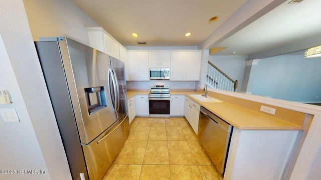 13494 STONE POND Drive, Jacksonville, FL 32224