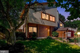 5693 SUMMER OAK WAY, Burke, VA 22015