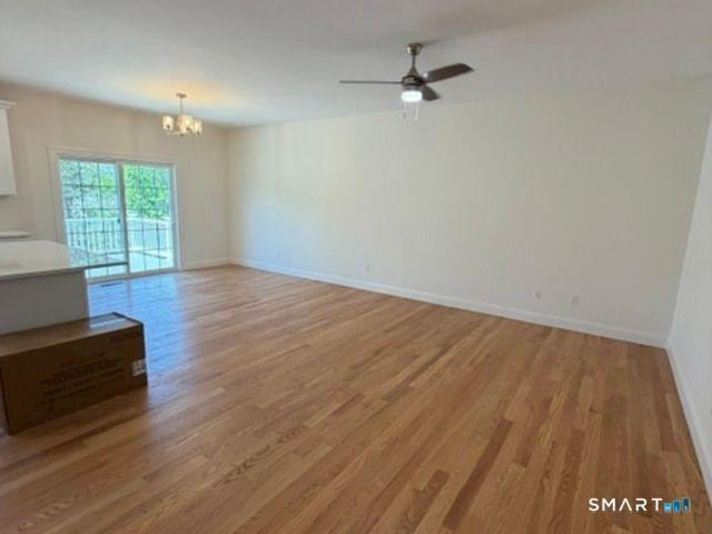 90 Apple Gate 190, Southington, CT 06489