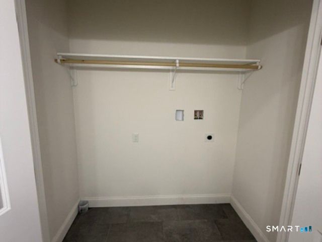 90 Apple Gate 190, Southington, CT 06489