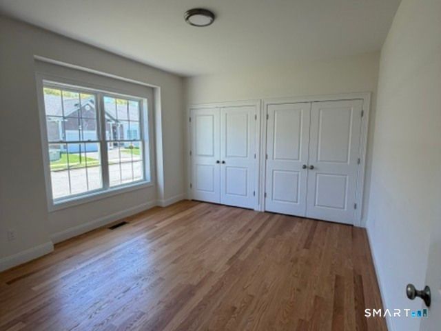 90 Apple Gate 190, Southington, CT 06489