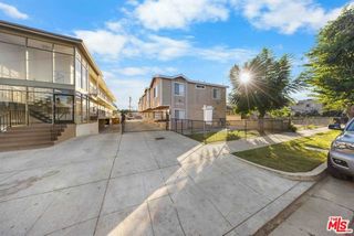 14112 Delano Street Unit 2, Van Nuys (los Angeles), CA 91401