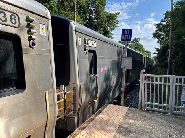 54-40 Little Neck Parkway 4A, Little Neck, NY 11362