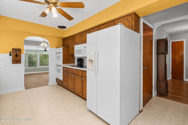 9014 Fern Creek Rd, Louisville, KY 40291