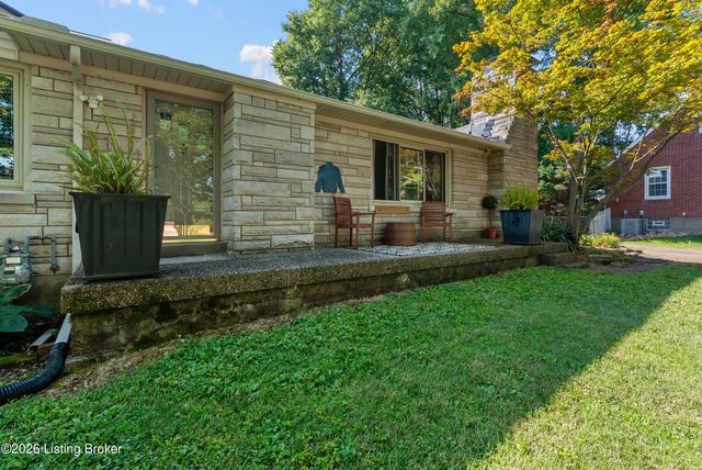 9014 Fern Creek Rd, Louisville, KY 40291