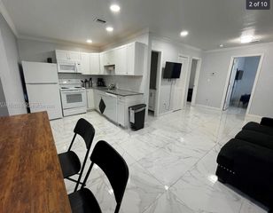2240 Simms St, Hollywood, FL 33020