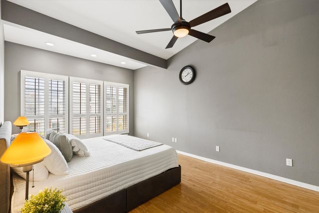 4104 N Hall Street 334, Dallas, TX 75219