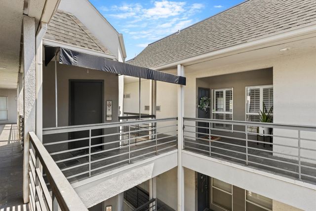 4104 N Hall Street 334, Dallas, TX 75219