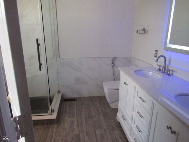 8287 Shute Circle, Avon, IN 46123