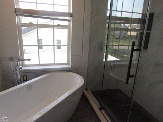 8287 Shute Circle, Avon, IN 46123