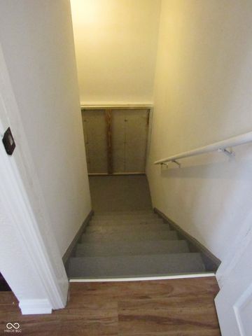 8287 Shute Circle, Avon, IN 46123