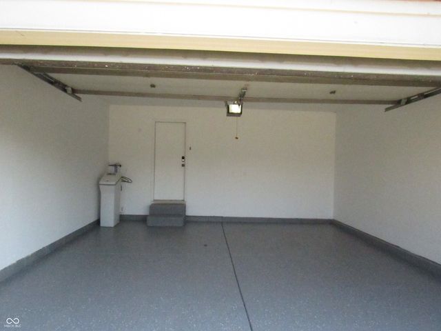 8287 Shute Circle, Avon, IN 46123