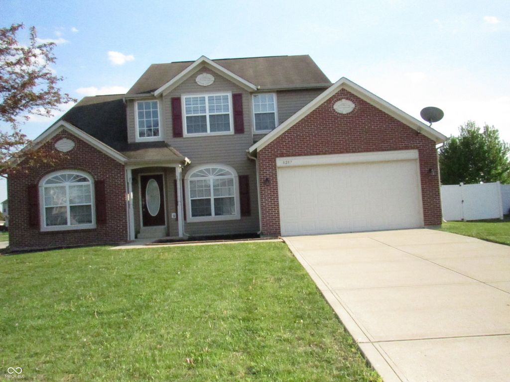 8287 Shute Circle, Avon, IN 46123