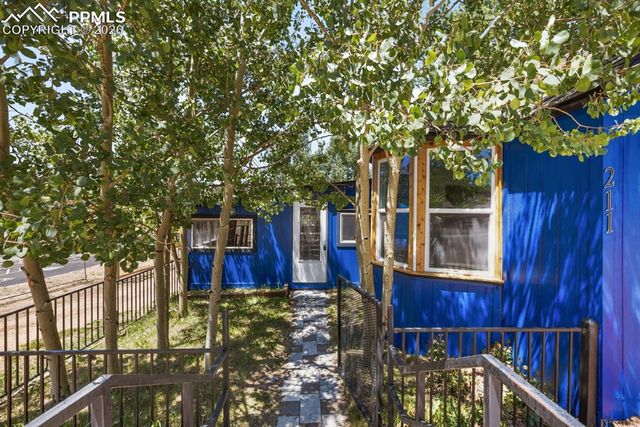211 N 2ND Street, Cripple Creek, CO 80813