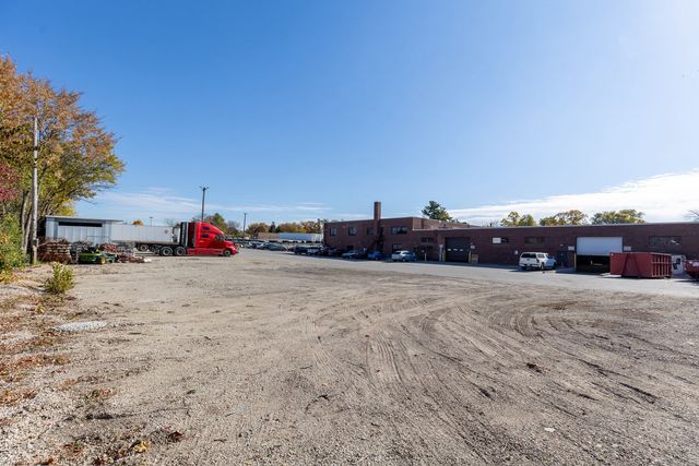 929 Childs Street, Wheaton, IL 60187