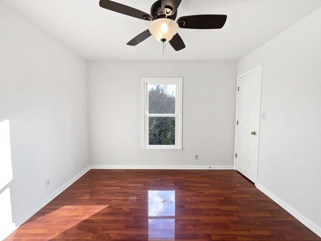 404 Elfie Ct, Clarksville, TN 37040