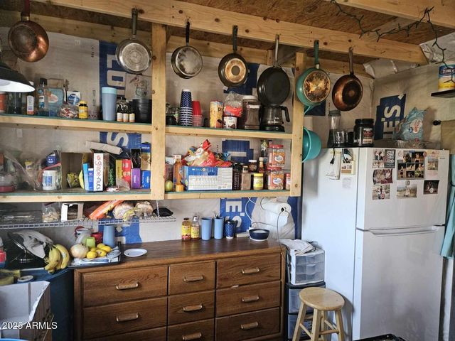 110 N COUNTY ROAD N5578 --, Concho, AZ 85924