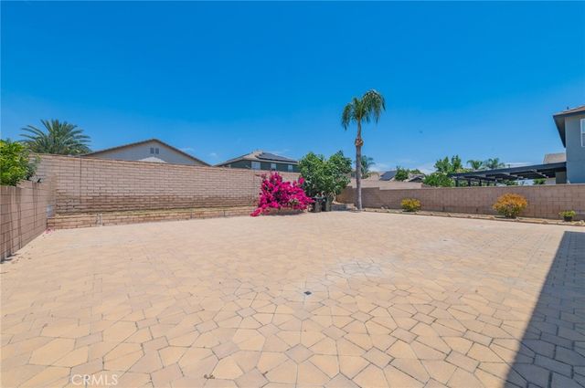 437 E Deerfield, Ontario, CA 91761