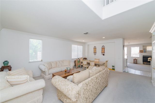 437 E Deerfield, Ontario, CA 91761