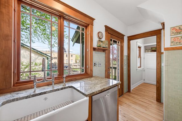 305 Brimhall Street, Saint Paul, MN 55105