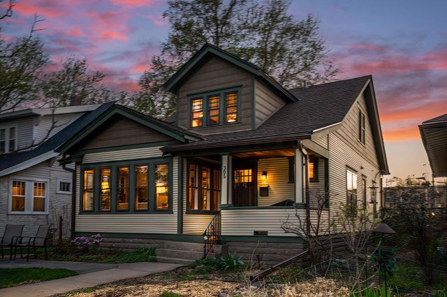 305 Brimhall Street, Saint Paul, MN 55105