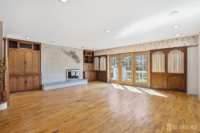 8 Irongate 8, Metuchen, NJ 08840