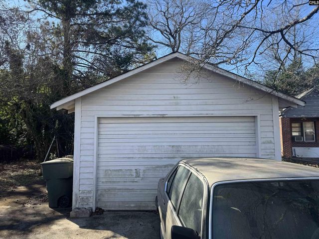 2733 River Drive, Columbia, SC 29201