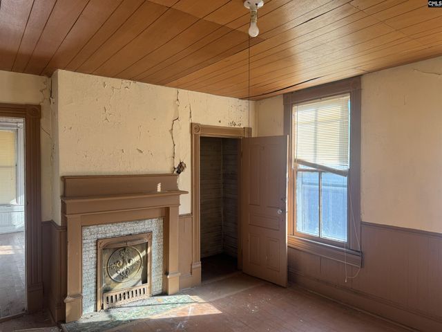 2733 River Drive, Columbia, SC 29201