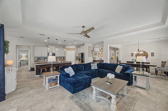 5817 HEVENA COURT, Palmetto, FL 34221