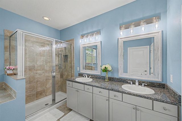 5817 HEVENA COURT, Palmetto, FL 34221