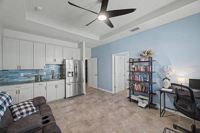 5817 HEVENA COURT, Palmetto, FL 34221