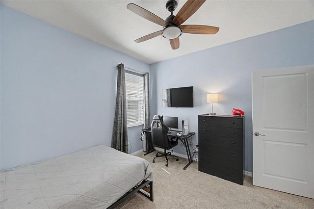 5817 HEVENA COURT, Palmetto, FL 34221