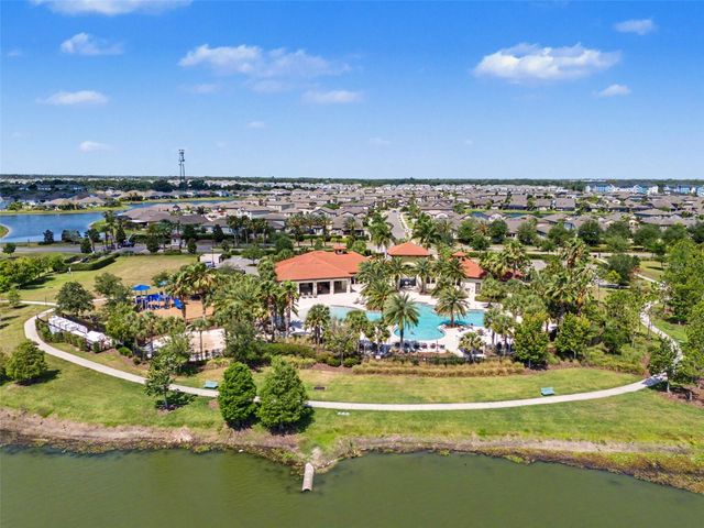 5817 HEVENA COURT, Palmetto, FL 34221