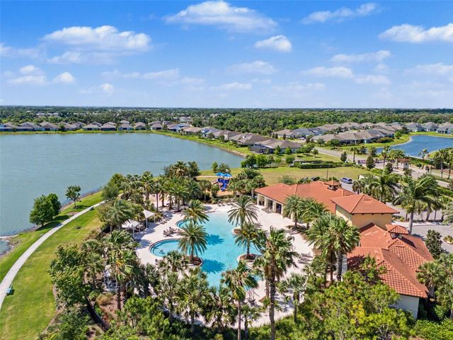 5817 HEVENA COURT, Palmetto, FL 34221