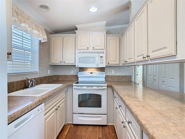 9000 US HWY 192 49, Clermont, FL 34714