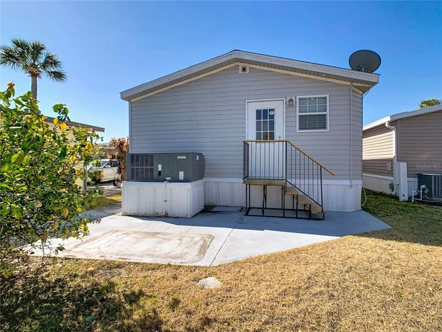 9000 US HWY 192 49, Clermont, FL 34714