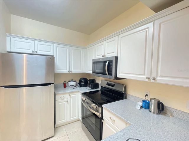 1559 NW 29TH ROAD 5, Gainesville, FL 32605