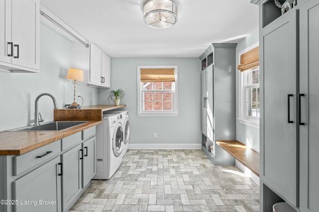 3917 Leland Rd, Louisville, KY 40207