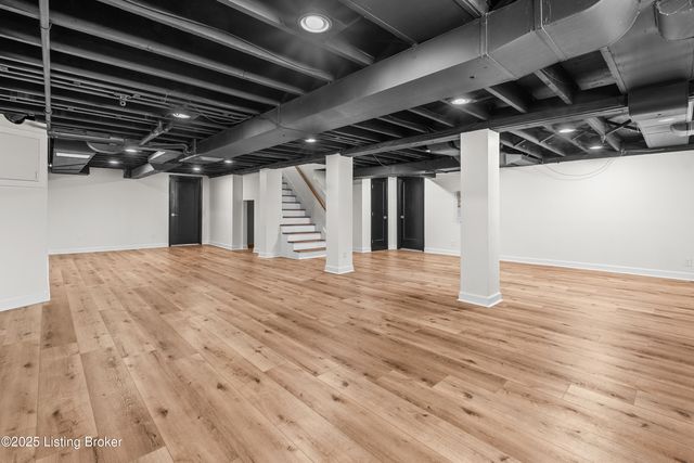 3917 Leland Rd, Louisville, KY 40207