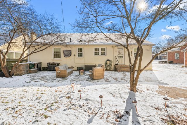 3917 Leland Rd, Louisville, KY 40207