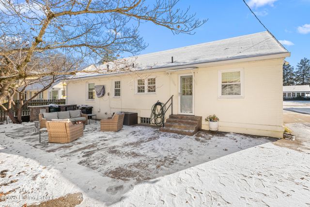 3917 Leland Rd, Louisville, KY 40207